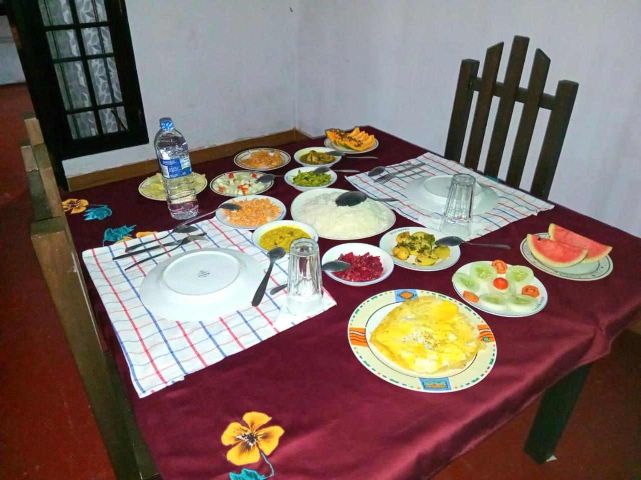 Peacock Villa Resort Udawalawe Oda fotoğraf